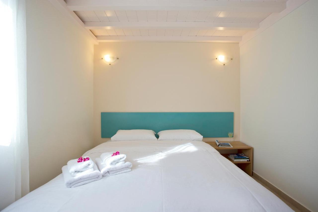 Santorini Med Homes - Sunday Apartment Mesaria Eksteriør bilde